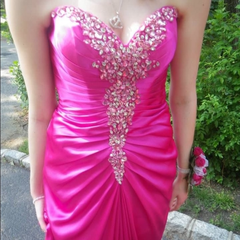 Prom Dress, size 6 - Picture 2 of 7